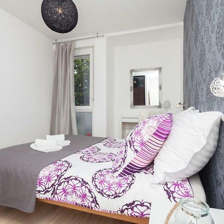 Apartman Ester Пула Екстериор снимка