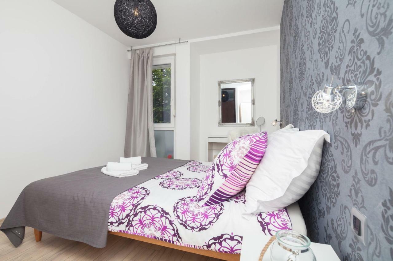 Apartman Ester Пула Екстериор снимка